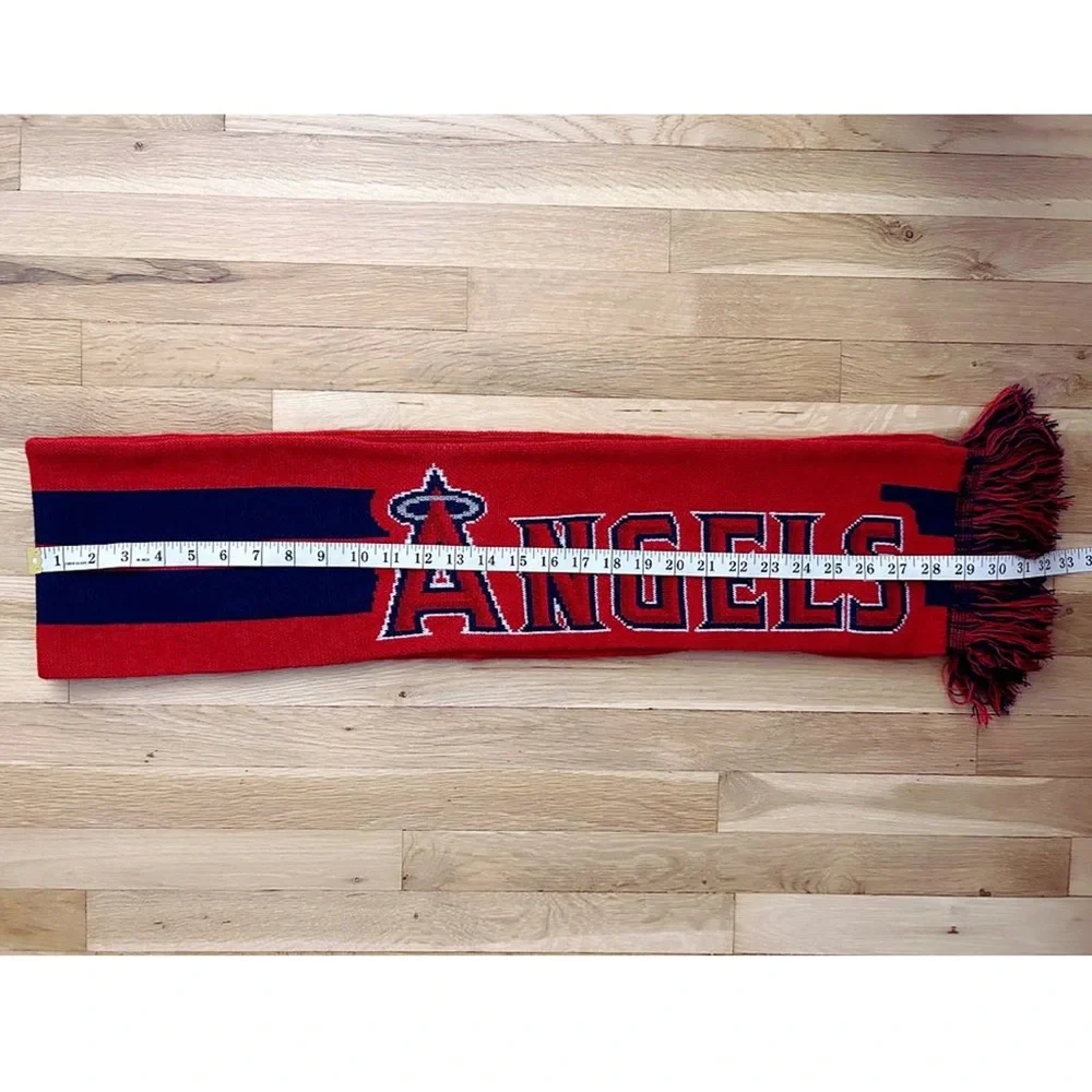 Los Angeles ANGELS of Anaheim Knit Scarf